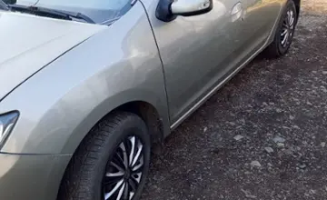Renault Logan 2014 года за 2 500 000 тг. в Усть-Каменогорск фото 2