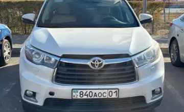 Toyota Highlander 2014 года за 14 000 000 тг. в Астана фото 2
