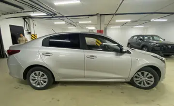Kia Rio 2021 года за 7 100 000 тг. в Астана