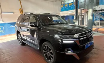 Toyota Land Cruiser 2012 года за 23 000 000 тг. в Астана фото 3