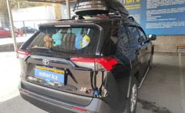 Toyota RAV4 2019 года за 11 000 000 тг. в Алматы