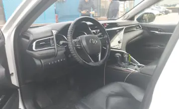 Toyota Camry 2019 года за 15 500 000 тг. в Алматы фото 5