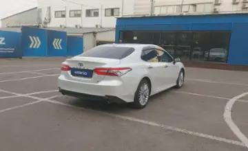 Toyota Camry 2019 года за 15 500 000 тг. в Алматы фото 3