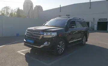Toyota Land Cruiser 2019 года за 35 000 000 тг. в Шымкент фото 1