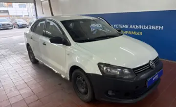 Volkswagen Polo 2015 года за 3 000 000 тг. в Астана фото 3
