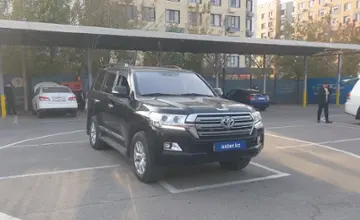 Toyota Land Cruiser 2018 года за 30 000 000 тг. в Алматы фото 2