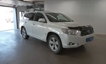 Toyota Highlander 2007 года за 9 000 000 тг. в Астана фото 2