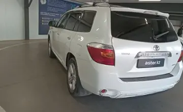 Toyota Highlander 2007 года за 9 000 000 тг. в Астана фото 4
