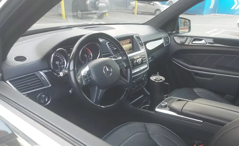 Mercedes-Benz GL-Класс 2013 года за 17 000 000 тг. в Алматы фото 5