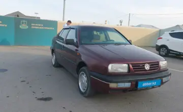 Volkswagen Vento 1992 года за 1 000 000 тг. в Шымкент фото 2