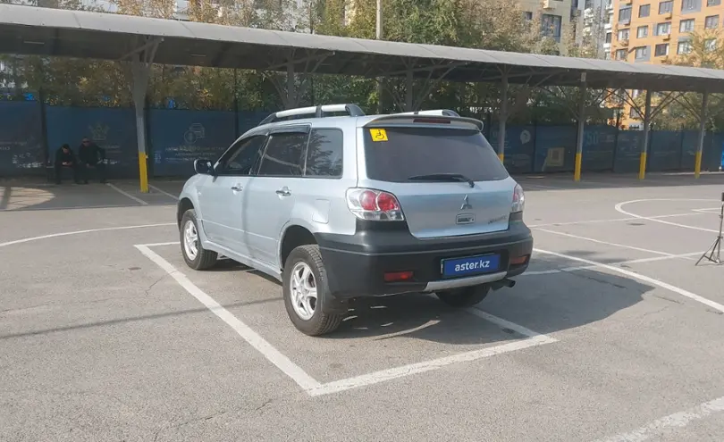 Mitsubishi Outlander 2003 года за 4 000 000 тг. в Алматы фото 4
