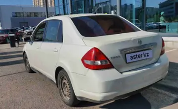Nissan Tiida 2006 года за 3 000 000 тг. в Астана фото 2