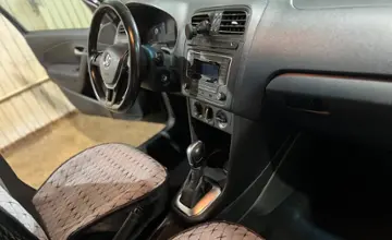 Volkswagen Polo 2018 года за 6 500 000 тг. в Актау фото 4