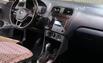 Volkswagen Polo 2018 года за 6 500 000 тг. в Актау
