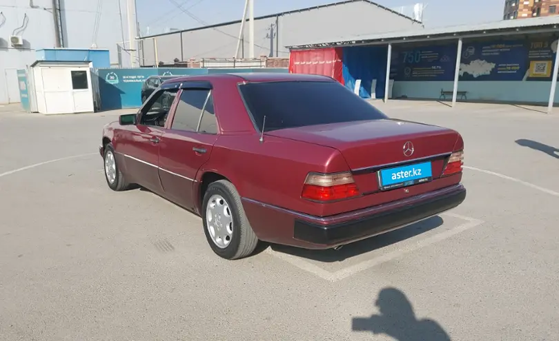Mercedes-Benz W124 1991 года за 2 000 000 тг. в Шымкент фото 4
