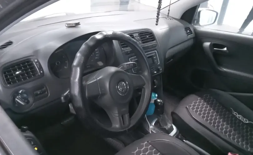 Volkswagen Polo 2013 года за 5 000 000 тг. в Астана фото 5