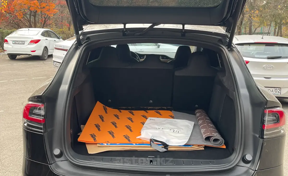 Tesla Model X 2019 Tesla Model X 2019