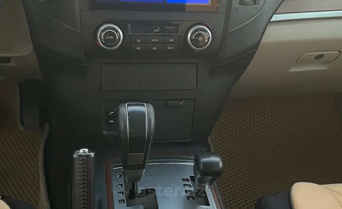 Купить Mitsubishi Pajero 2007 года в Улытауской области, цена 8300000 тенге. Продажа Mitsubishi Pajero в Улытауской области - Aster.kz. №c1253534 Mitsubishi Pajero 2007 года за 8 300 000 тг. в Улытауская область - фото 9