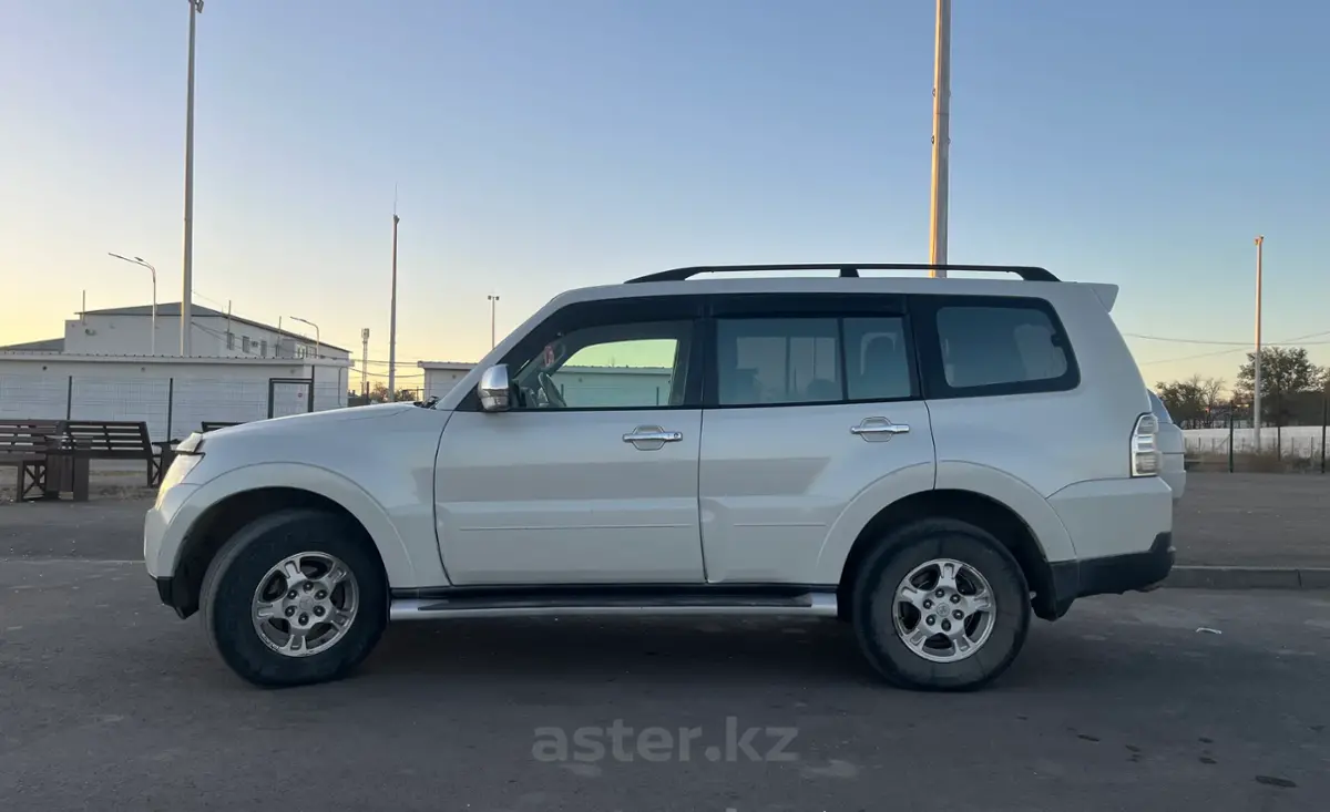 Купить Mitsubishi Pajero 2007 года в Улытауской области, цена 8300000 тенге. Продажа Mitsubishi Pajero в Улытауской области - Aster.kz. №c1253534 Mitsubishi Pajero 2007 года за 8 300 000 тг. в Улытауская область - фото 6