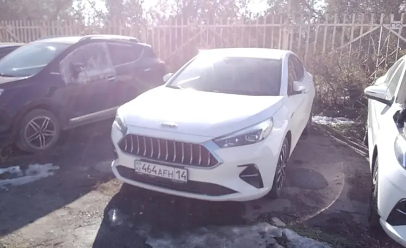 JAC J7 2023 года за 10 000 000 тг. в Павлодар