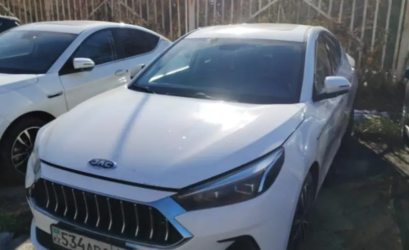 JAC J7 2023 года за 5 000 000 тг. в Павлодар