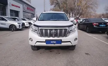 Toyota Land Cruiser Prado 2015 года за 22 000 000 тг. в Актобе фото 2