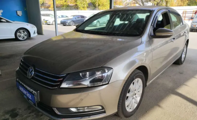 Volkswagen Passat 2014 года за 5 800 000 тг. в Алматы