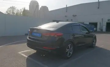 Hyundai Elantra 2017 года за 8 000 000 тг. в Шымкент фото 3