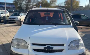 Chevrolet Niva 2014 года за 2 000 000 тг. в Уральск фото 2