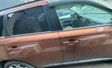 Mitsubishi Outlander 2012 года за 11 111 111 тг. в Уральск фото 4