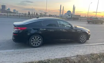 Kia Optima 2018 года за 7 000 000 тг. в Астана фото 4
