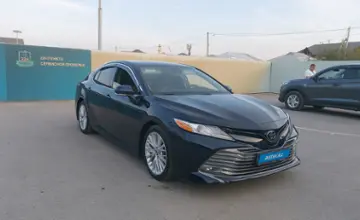 Toyota Camry 2019 года за 13 500 000 тг. в Шымкент фото 2