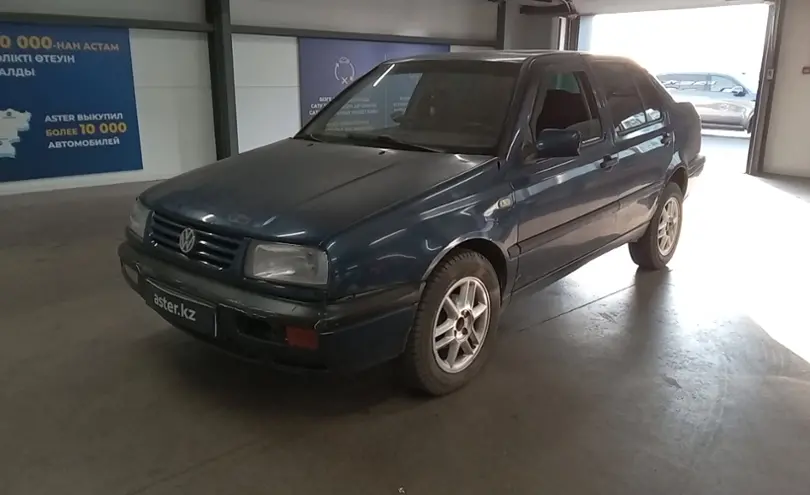 Volkswagen Vento 1992 года за 1 000 000 тг. в Астана
