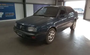 Volkswagen Vento 1992 года за 1 000 000 тг. в Астана фото 1