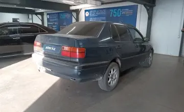Volkswagen Vento 1992 года за 1 000 000 тг. в Астана фото 3