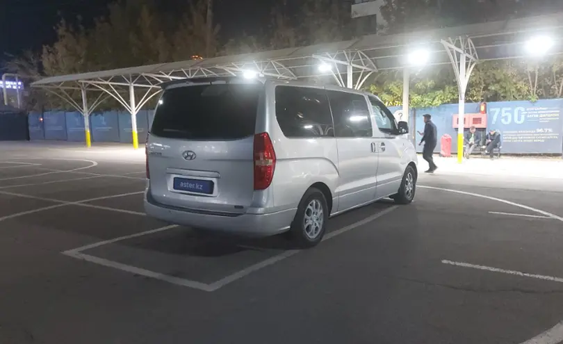 Hyundai Starex 2009 года за 8 500 000 тг. в Алматы фото 3