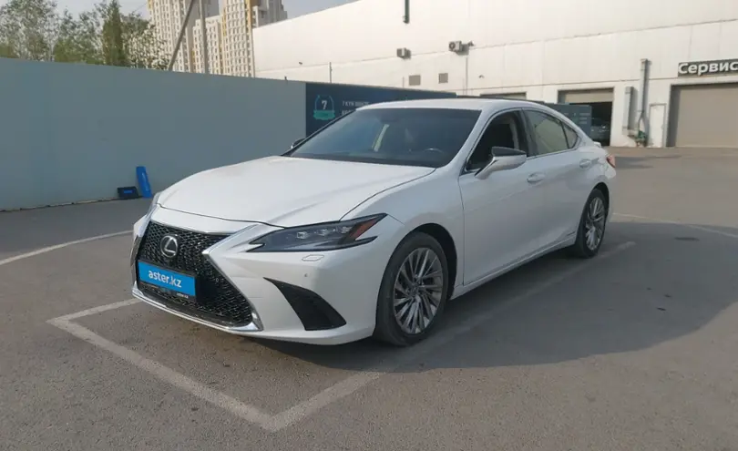 Lexus ES 2021 года за 24 000 000 тг. в Шымкент