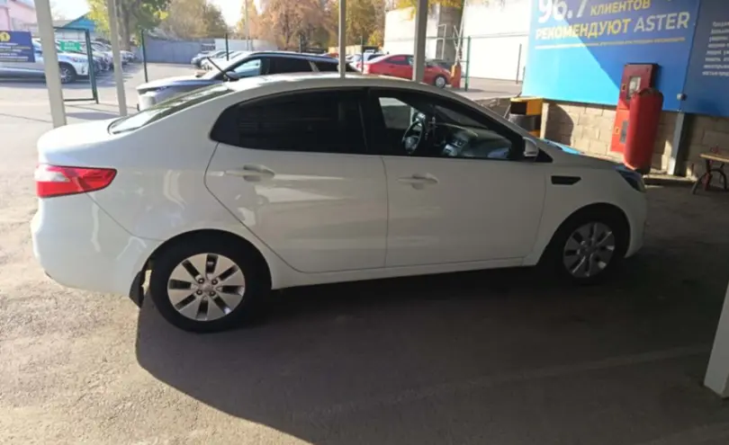 Kia Rio 2014 года за 5 500 000 тг. в Алматы фото 4