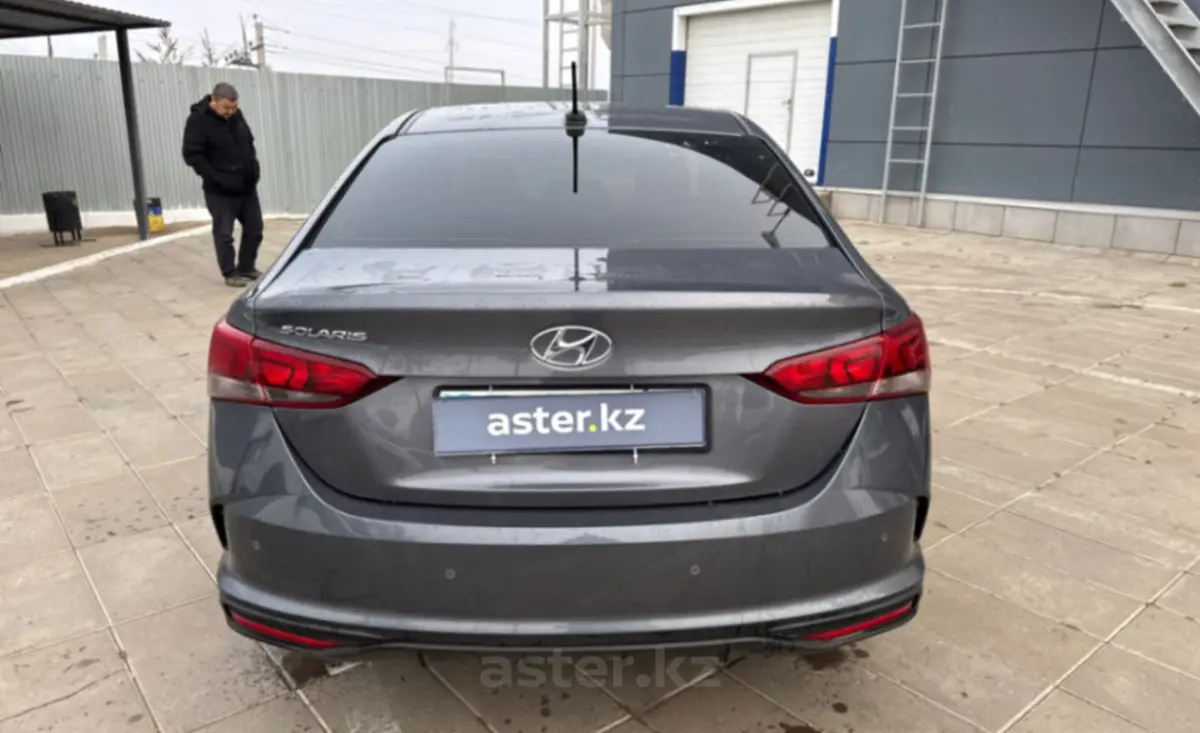 Hyundai Solaris 2023