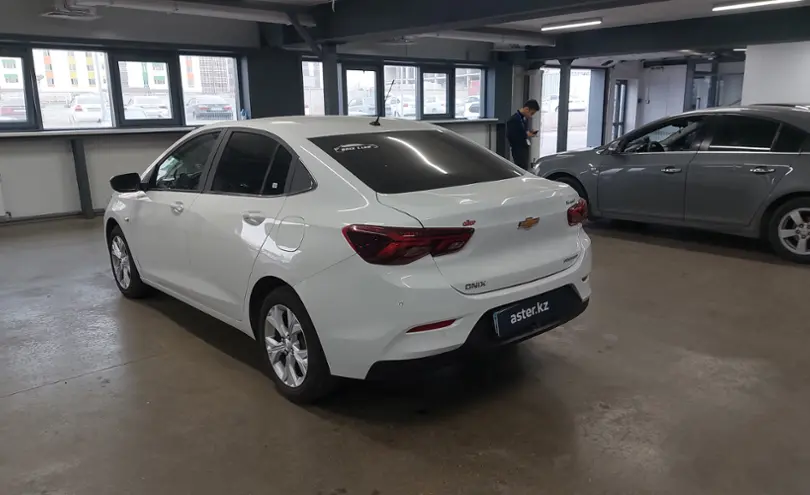 Chevrolet Onix 2023 года за 6 800 000 тг. в Астана фото 4
