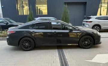 Toyota Camry 2023 года за 18 500 000 тг. в Алматы фото 4