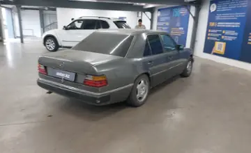 Mercedes-Benz W124 1991 года за 1 500 000 тг. в Астана фото 3