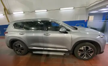 Hyundai Santa Fe 2020 года за 15 000 000 тг. в Астана фото 4