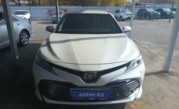 Toyota Camry 2021 года за 14 000 000 тг. в Алматы фото 2