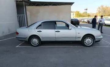 Mercedes-Benz E-Класс 1998 года за 3 000 000 тг. в Тараз фото 4