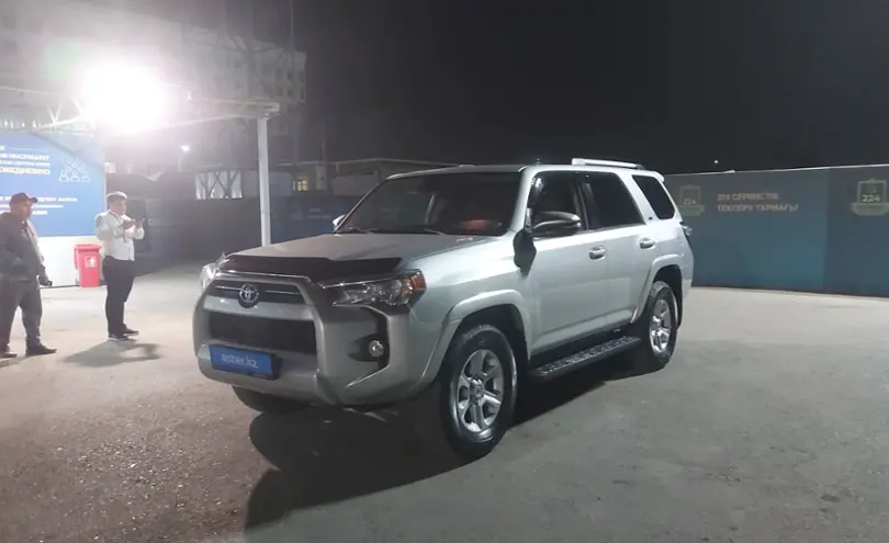 Toyota 4Runner 2020 года за 23 000 000 тг. в Шымкент