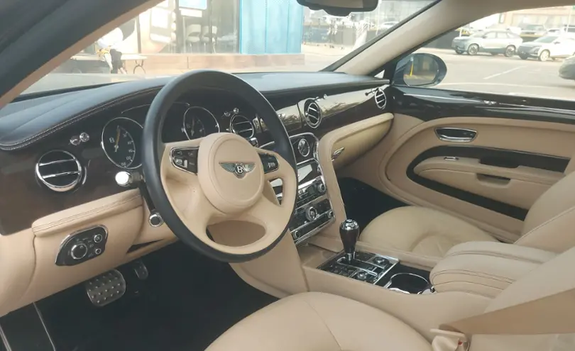 Bentley Mulsanne 2012 года за 65 000 000 тг. в Алматы фото 5