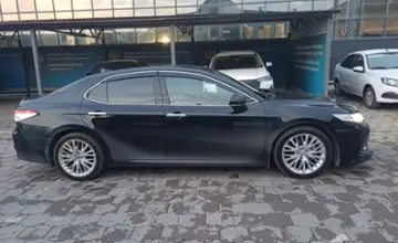 Toyota Camry 2019 года за 14 000 000 тг. в Караганда фото 4