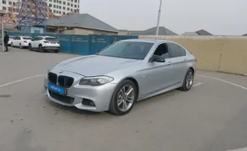 BMW 5 серии 2015 года за 12 800 000 тг. в Шымкент фото 1