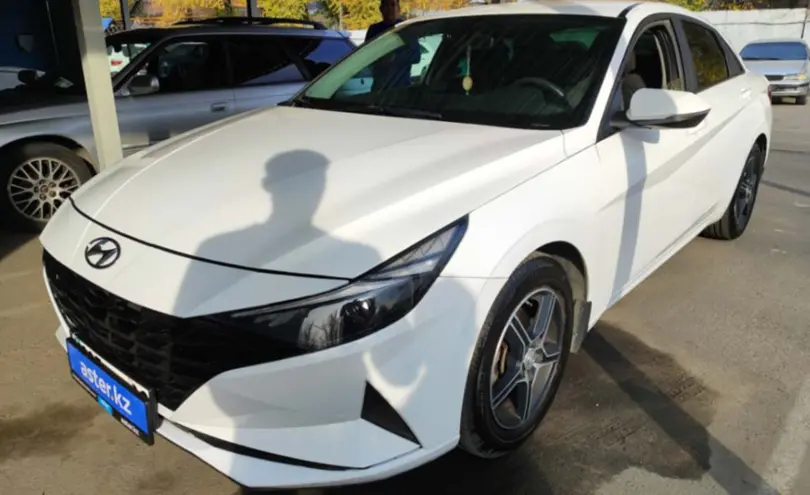 Hyundai Elantra 2022 года за 8 150 000 тг. в Алматы